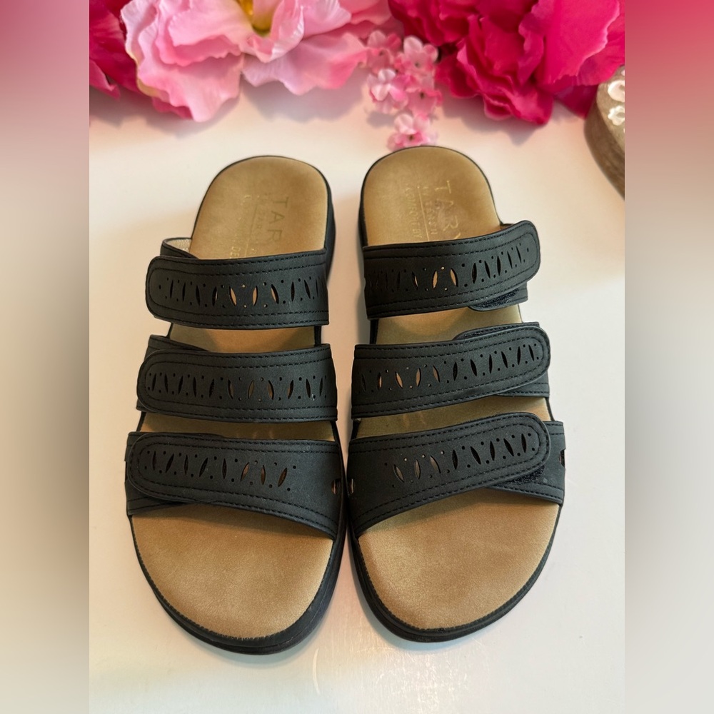 Women's Black Sandals